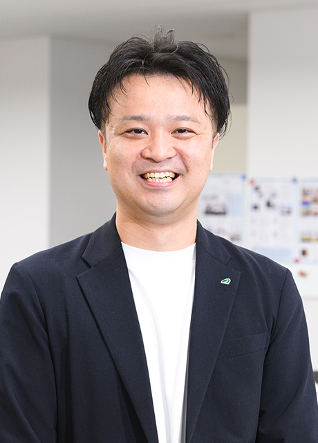 セクションマネージャー　M.Mitsune
